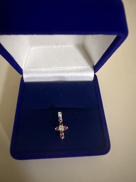 Крестик серебро с рубинами