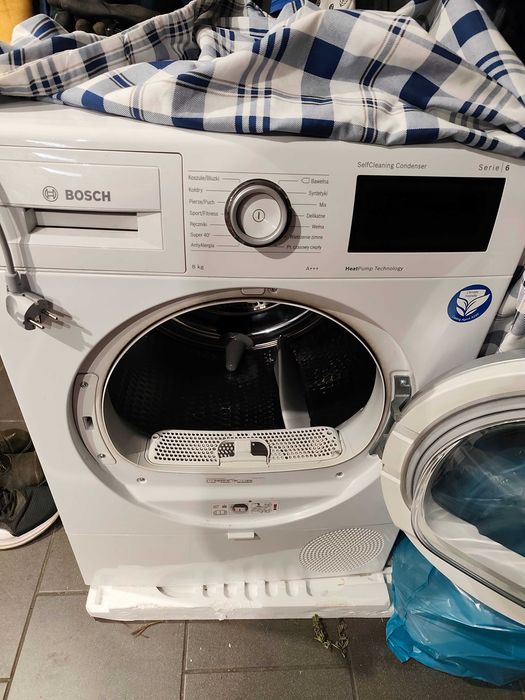 Suszarka Bosch na części (uszkodzony bęben)