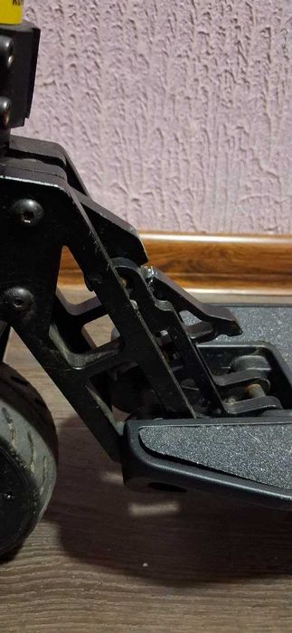 EcoRider Електро самокат, справний, потрібна лише заміна батареї. UPD