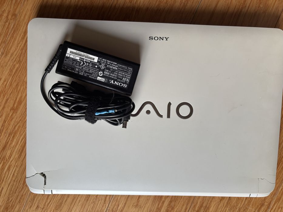 Sony laptop uszkodzony