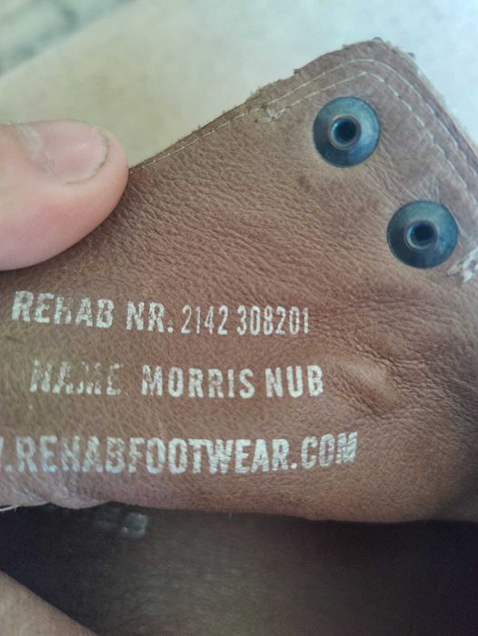 Botas Rehab tam. 43 em estado praticamente novo