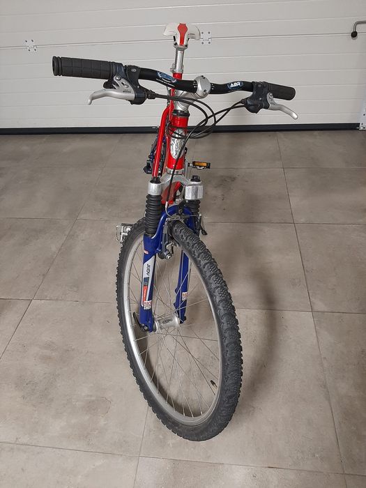Bicicleta Cheyenne GTX com suspensão total