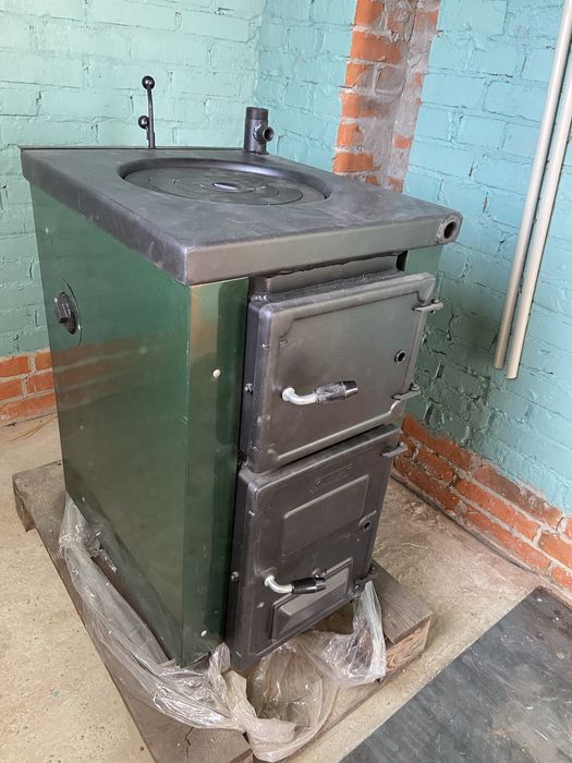 Котел твердопаливний