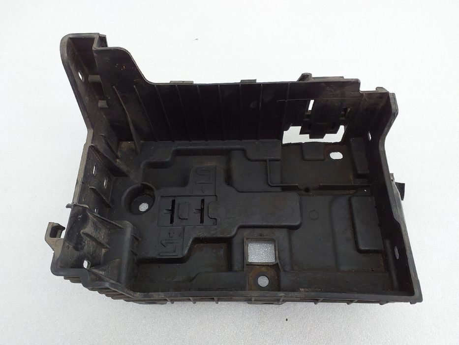 Base / caixa da bateria PEUGEOT 208