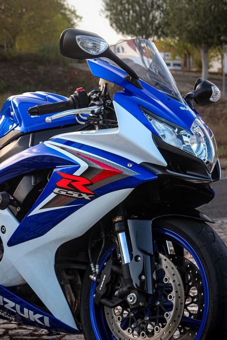 Suzuki GSXR 750 k8