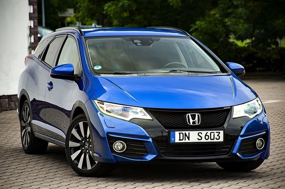 Honda Civic 1.8 Benzyna 142KM LED Klimatronic Kamera Tempomat Serwis 100% ORYGINAŁ