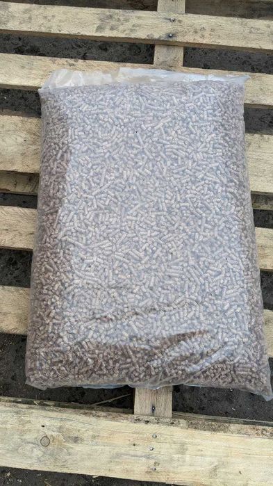 Пелета паливна дубова, сосна А5. Пеллета топливная Гранула Пеллеты