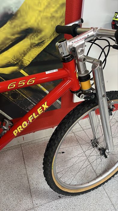 Bicicleta Proflex 656