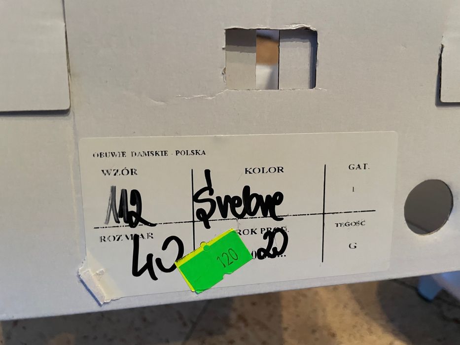 Szpilki srebrne rozm 40 nowe