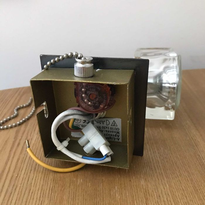 Світильник настінний