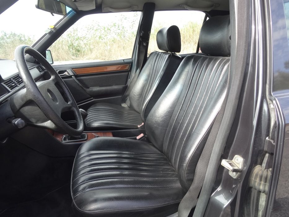 Mercedes 200D 1 Dono Como Novo