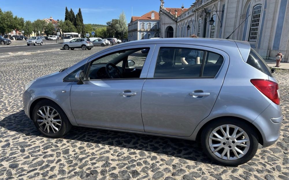 Opel Corsa 2009 Gasolina 1.2  136.000 Km (Ler anuncio)