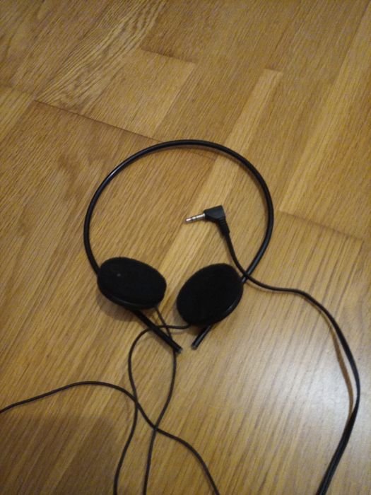 DESCONTO 50%Fones simples com fios64752343801091121