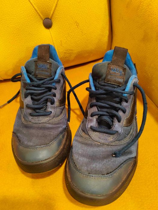 Sapatilhas Vans tam. 40