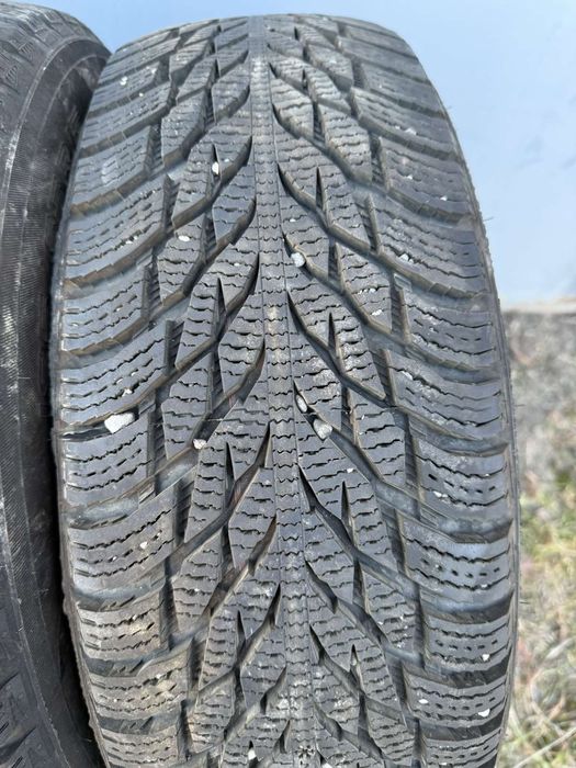 Комплект зимової гуми нокіан 295/65/15