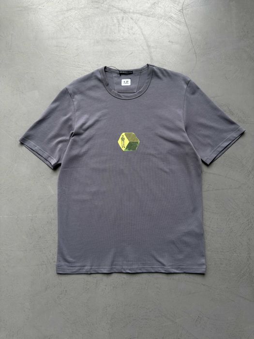 Крутая футболка C.P. Company Jersey Logo Graphics T-Shirt (цвет серый)