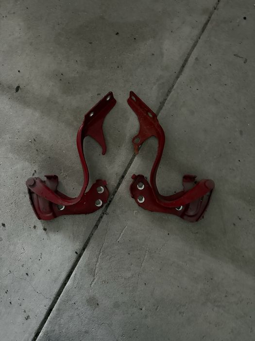 Dobradiças de Capot Fiat 500 (Par Esquerda/Direita) - Vermelho