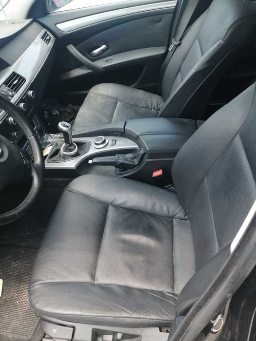 Para peças BMW 5 Touring (E61) 520D ano 2008