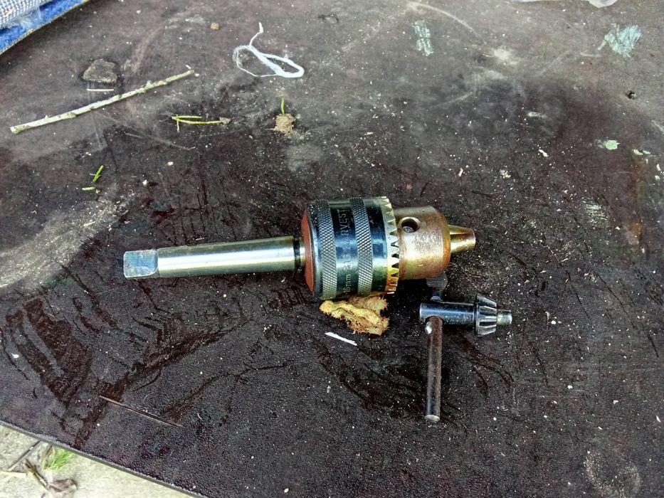 Peças para máquinas de furar