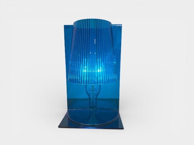 Lampka Kartell Take – projekt Ferruccio Laviani