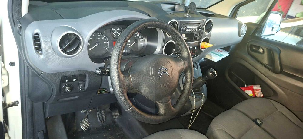 Citroen berlinho diesel  1500 Ano 2015