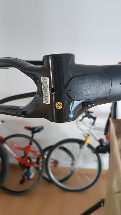 Quadro Trek superfly carbono roda 29  e suspensão Fox 32 Rhythm