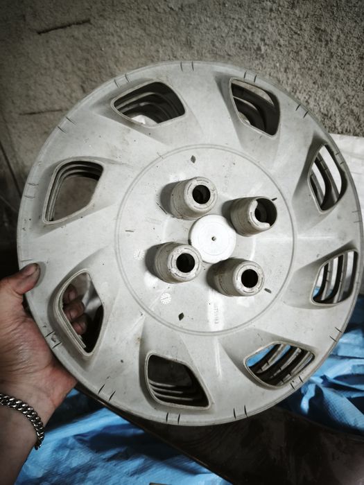 4 tampões Fiat  14 " originais