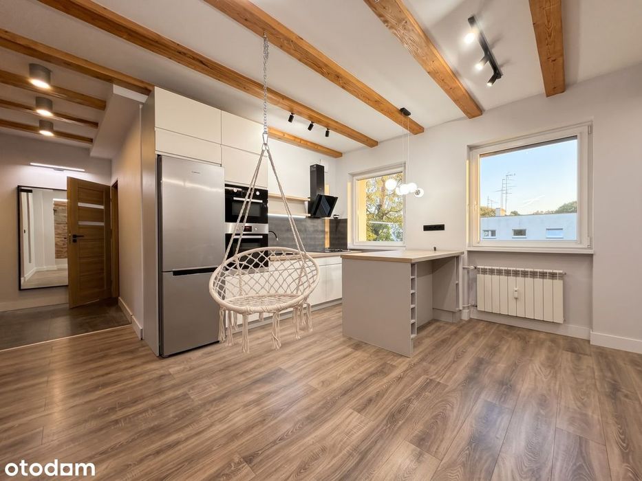 45 m² z charakterem LOFT | Cegła, drewniane belki i Garderoba | CO