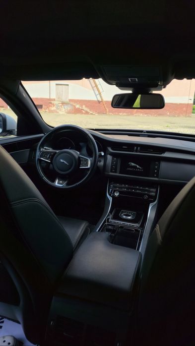 Jaguar XF R-Sport 2018, 2.0 Disel