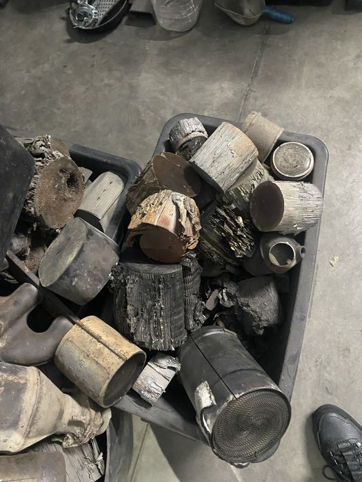 Викуп каталізаторів,прийом б/у каталізатора,Каталізатор.