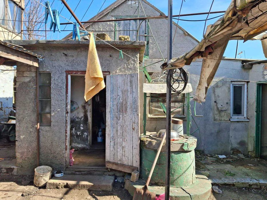 Нерубайське, центр , вул.Шахтарська, будинок з хозбудівлями, 15 соток