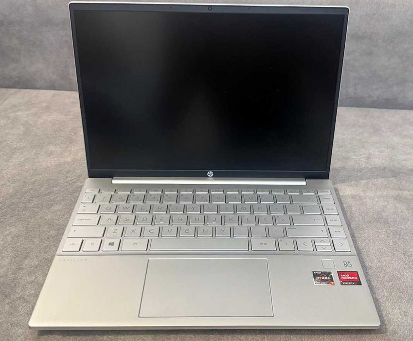 Portátil HP Pavilion Aero 13 — Impecável (pack completo)