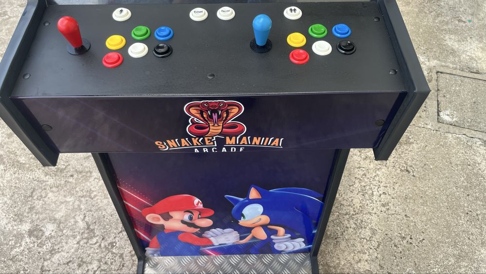 Máquina Arcade [Retro Arcade]