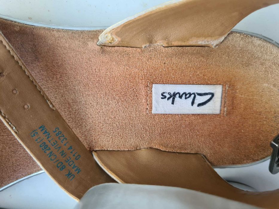 Босоніжки Clarks размер 42