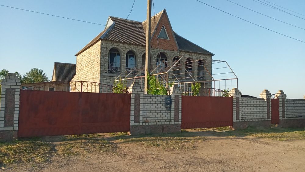 Продам будинок в м. Нова Одеса