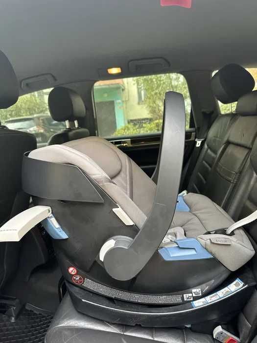 Автокрісло Cybex Aton 5 + база Isofix