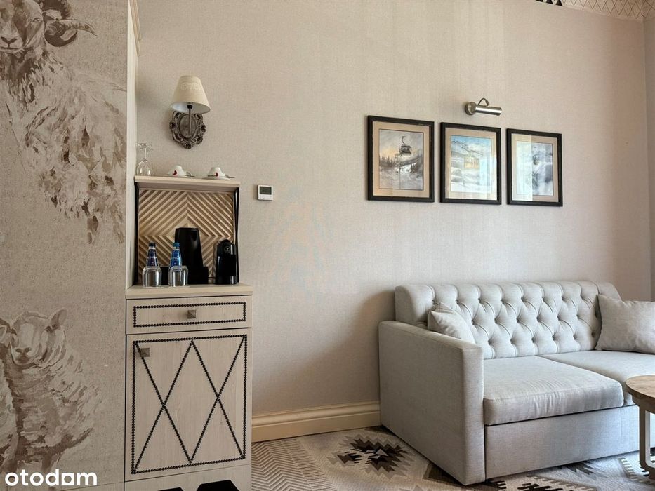 **Prestizowy apartament w Hotelu**