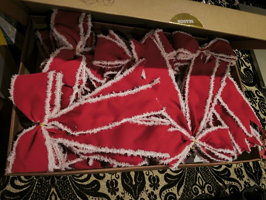 15 Large New Christmas Tree Ribbons