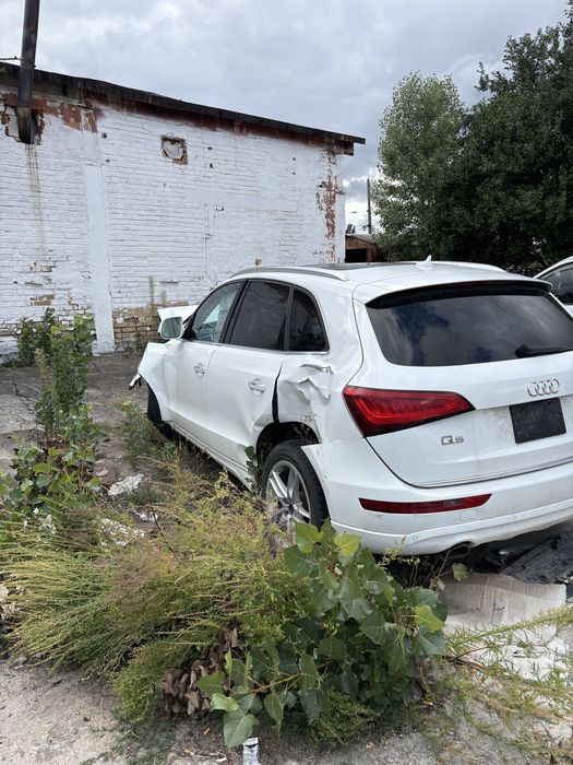 Audi Q5 2015 після ДТП