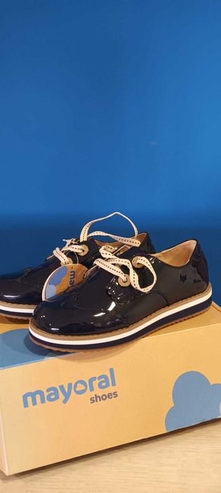 Sapato azul com brilho (menina)