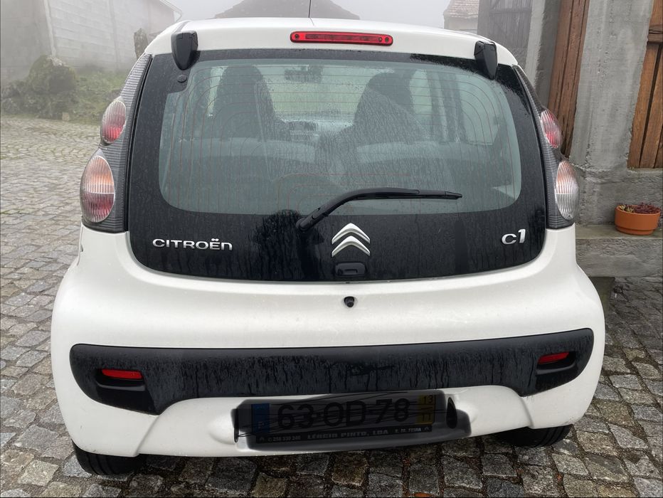 C1 de 2013 em otimo estado negociavel