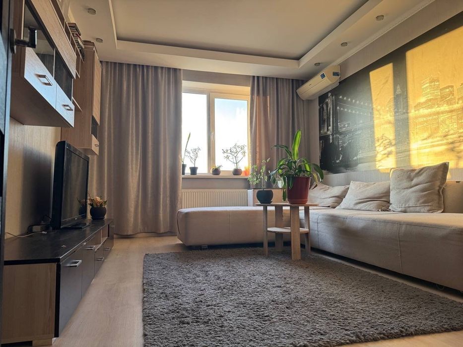 Продаж шикарної дворівневої квартири в ЖК Смарагдове місто