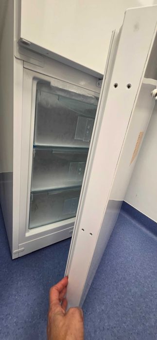 Lodówka liebherr mediline- profesjonalna laboratoryjna-mało używana