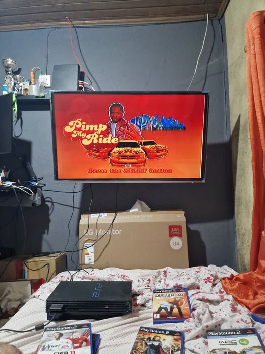 PlayStation 2 Fat (PS2) + 2 comandos + cartão de memória — Funciona!