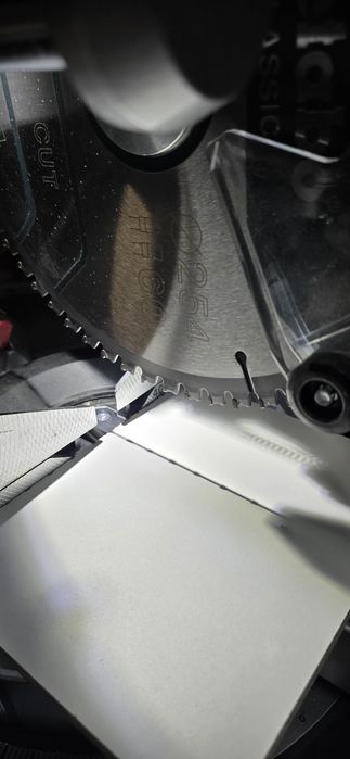 Metabo, serra de esquadrias  kGSV 254MC