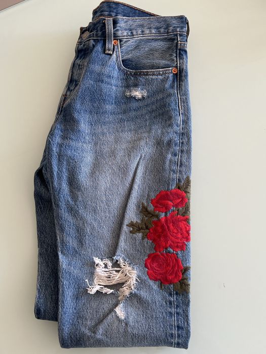 Шикарні джинси levi’s з вишивкою