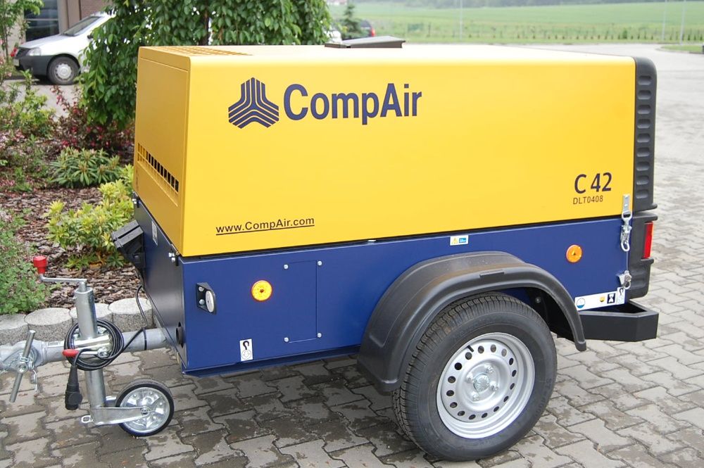 Przeciski kretem usługi mini koparką przewierty sterowane