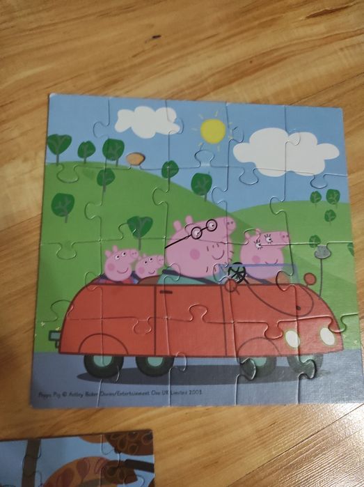 Puzzle Świnka Peppa trzy obrazki