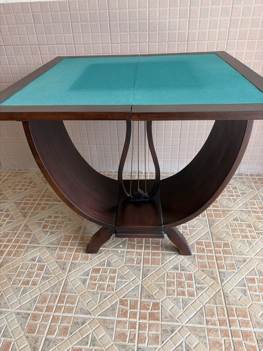 Mesa de Jogo / Consola Antiga em Madeira com Pé em Lira (Estilo Art Déco)