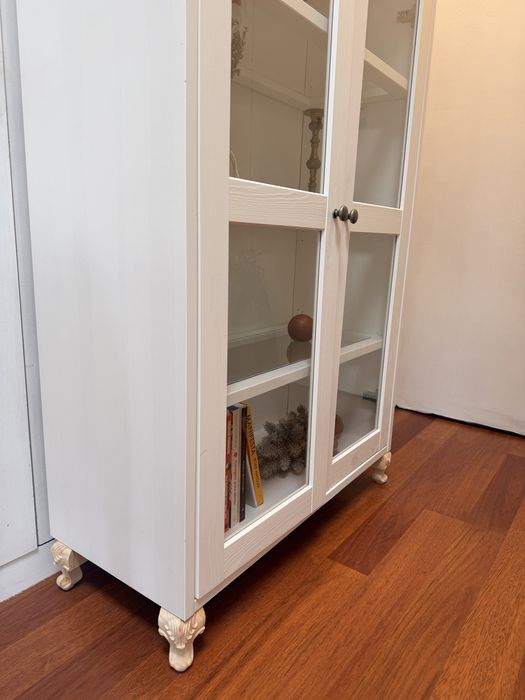 Vendo Vitrine branca como nova